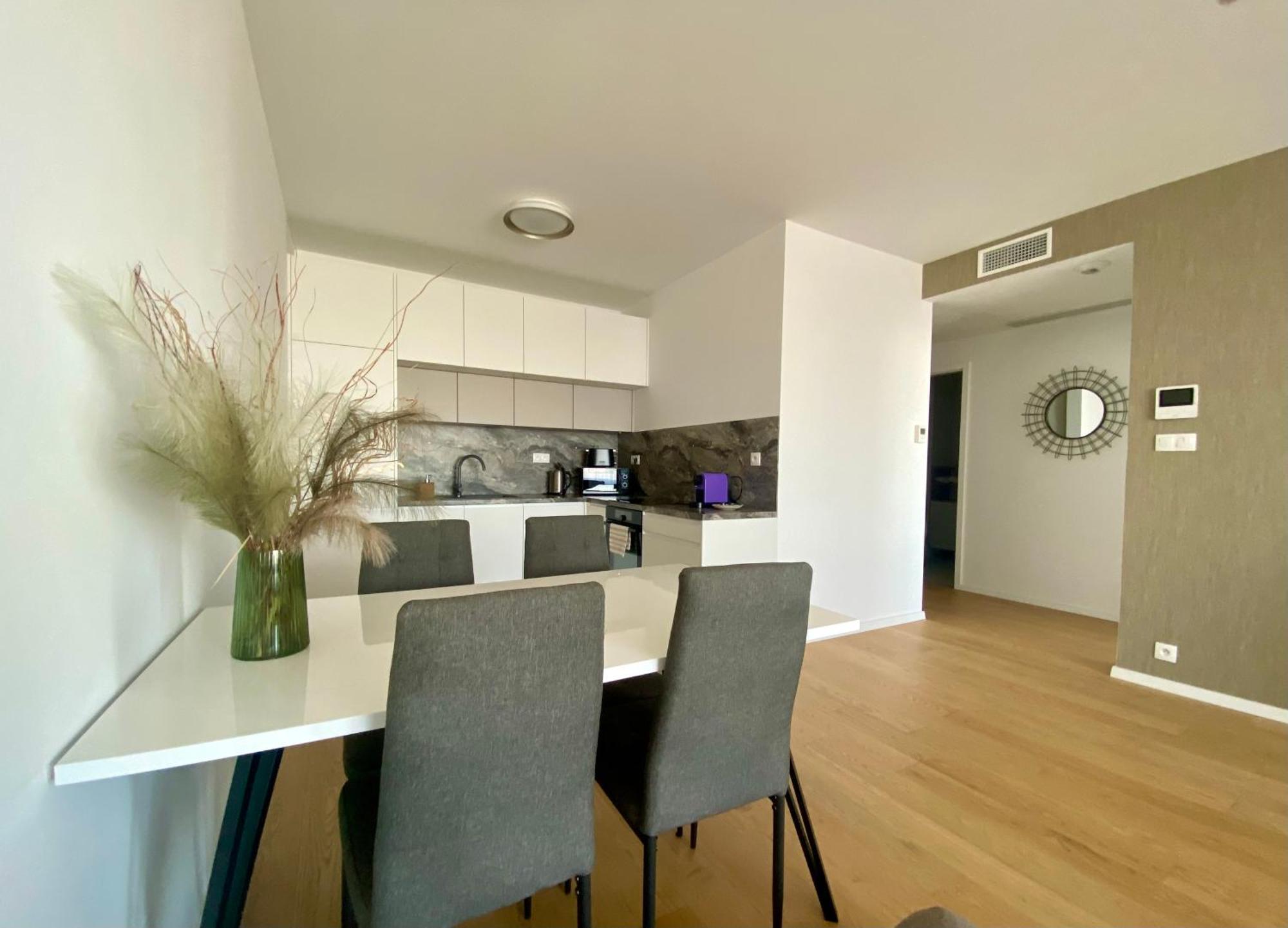 Danubius Apartments Bratislava Exteriör bild