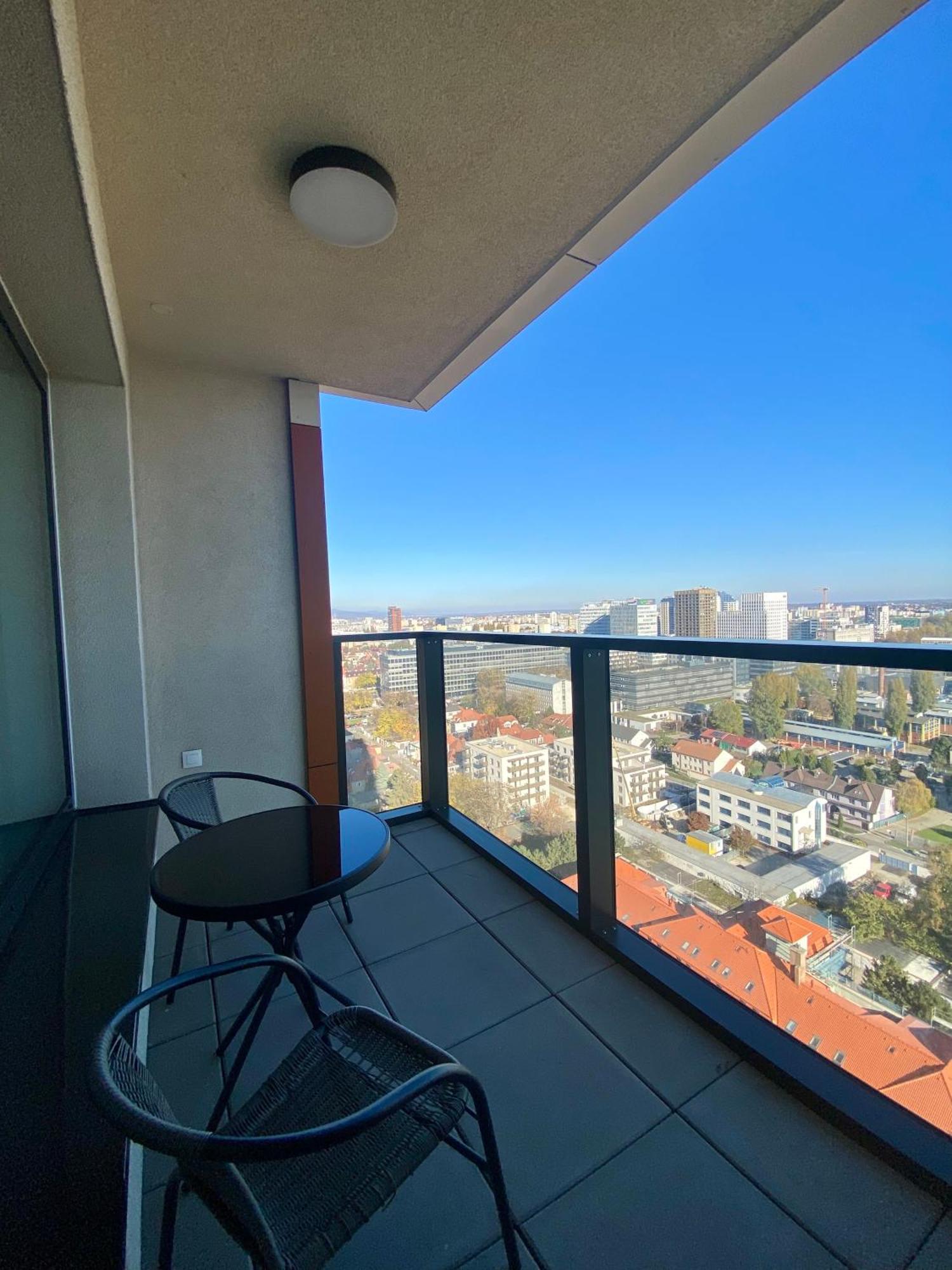 Danubius Apartments Bratislava Exteriör bild